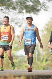 BIB: 42256, 43031
                            <button type="button" onclick="openModal(8392731)" class="btn btn-primary btn-sm float-right btn-popup" data-toggle="modal" data-target=".modal-high-quality">
                        <i class="fas fa-shopping-cart"></i> Add to Cart
                    </button>
                                            <button type="button" onclick="isThisMe(8392731, true)" class="btn btn-success btn-sm float-right btn-popup btn-isme hidden" data-toggle="tooltip" data-placement="bottom" title="นี่คือรูปของคุณใช่ไหม คลิกที่นี่เพื่อเอาเข้าอัลบั้ม">
                        <i class="fas fa-plus"></i> Add to album
                    </button>
                    <button type="button" onclick="isThisMe(8392731, false)" class="btn btn-warning btn-sm float-right btn-popup btn-isnotme hidden">
                        <i class="fas fa-ban"></i> Remove from album
                    </button>